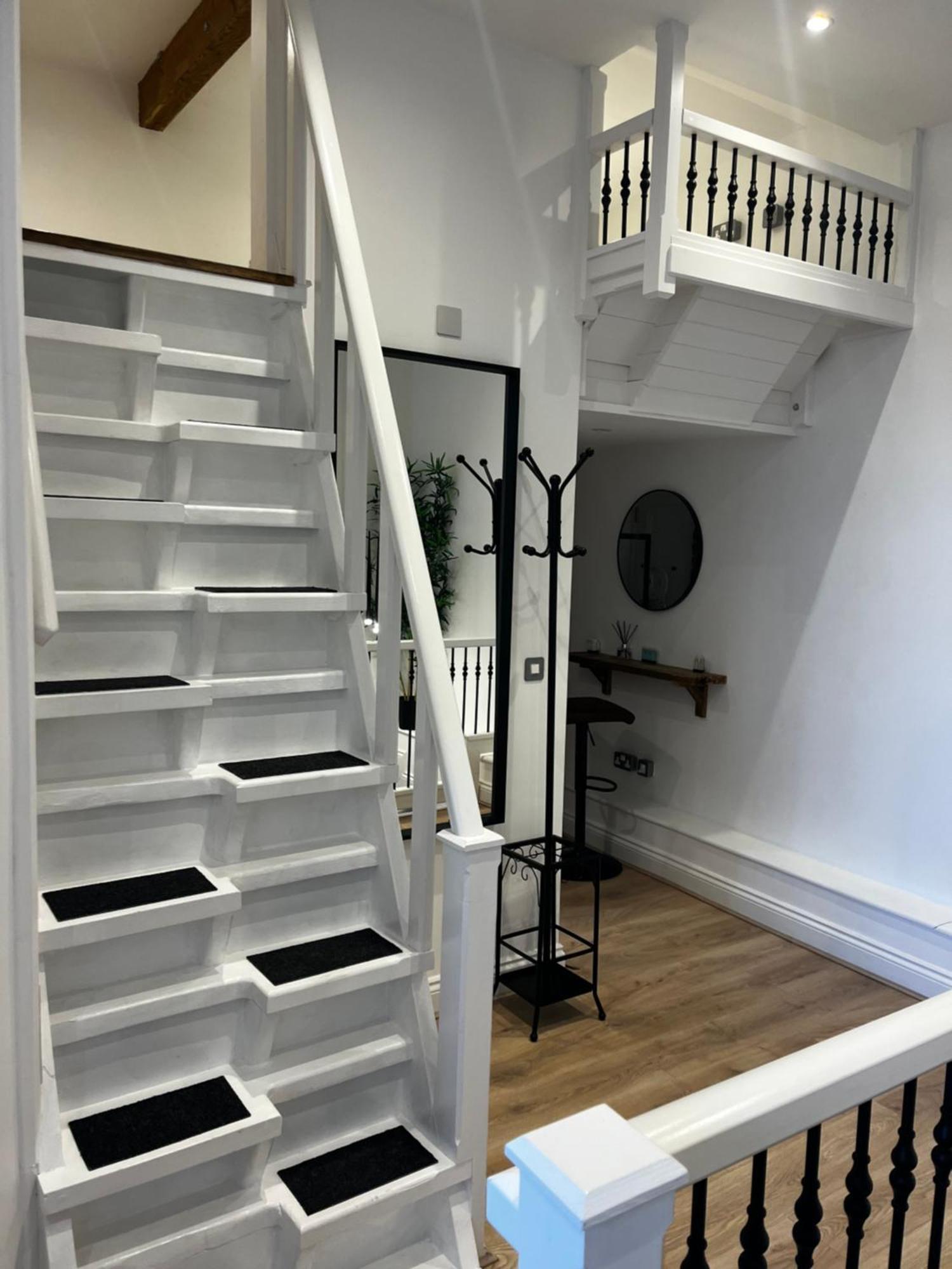 Apartment Newly Renovated Stunning Warehouse *