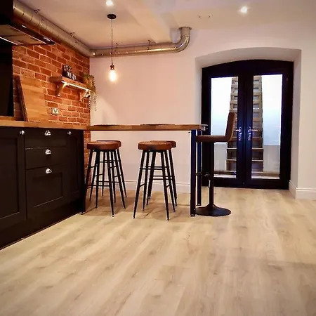 Newly Renovated Stunning Warehouse Apartment Bournemouth Exterior photo