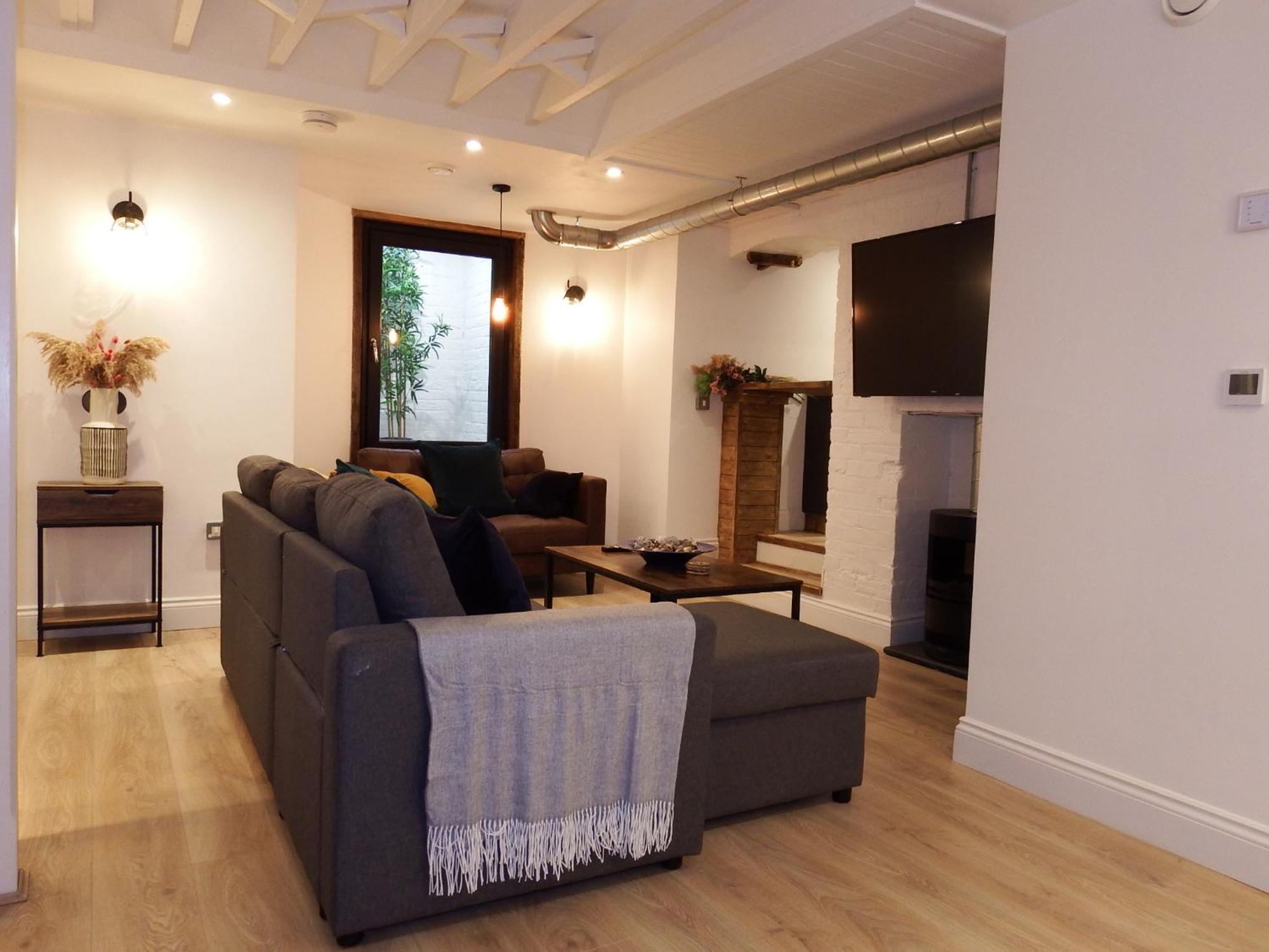 Newly Renovated Stunning Warehouse Апартаменты Борнмут
